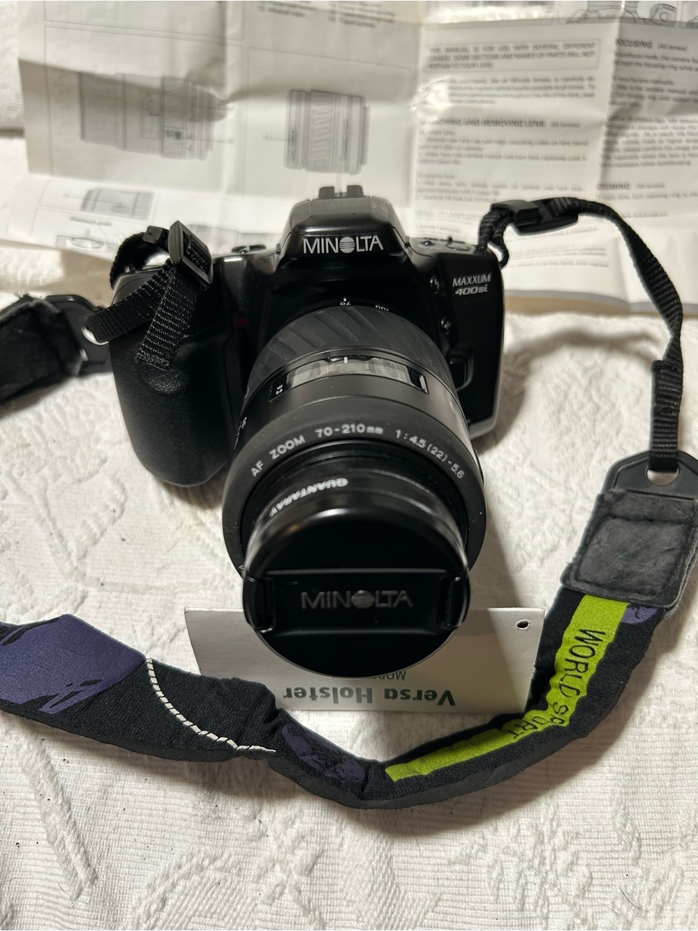Minolta 400si 35m Film Camera with 35-70mm Zoom Lens